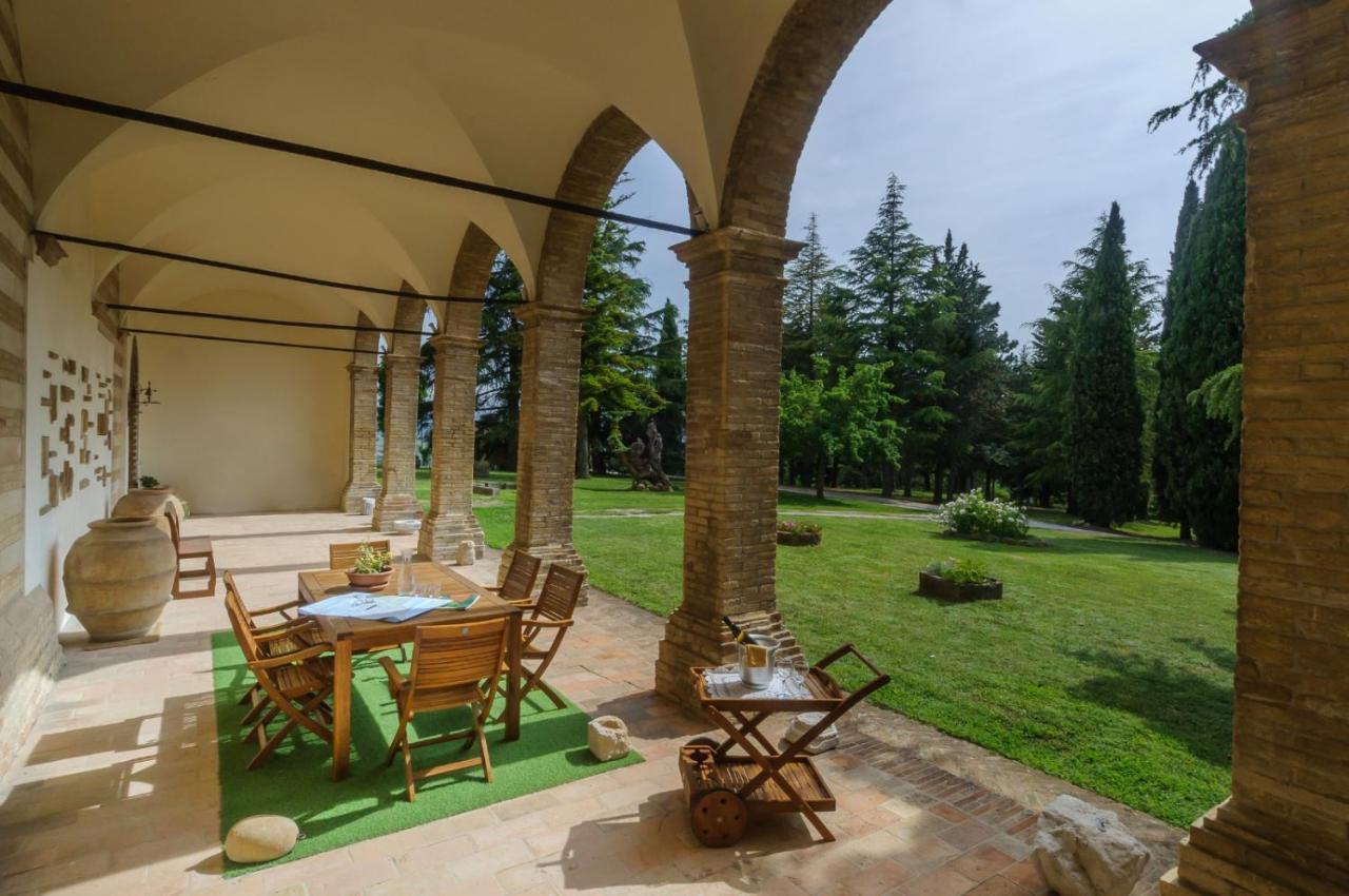 Convento Di San Francesco Mondaino Bed & Breakfast エクステリア 写真